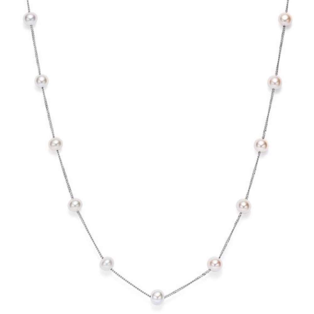 Pearl necklace
